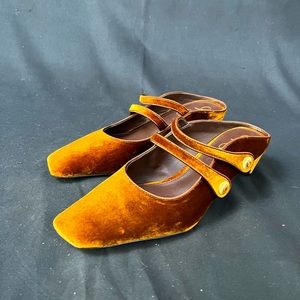 Sam Edelman McKenna velvet mules NWT